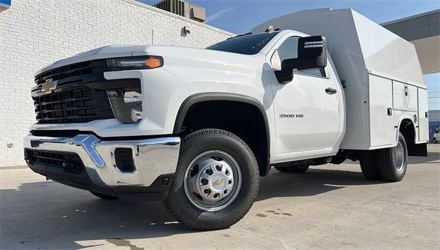 2024 Chevrolet Silverado 3500 HD Chassis Cab Vehicle Photo in TOPEKA, KS 66609-0000