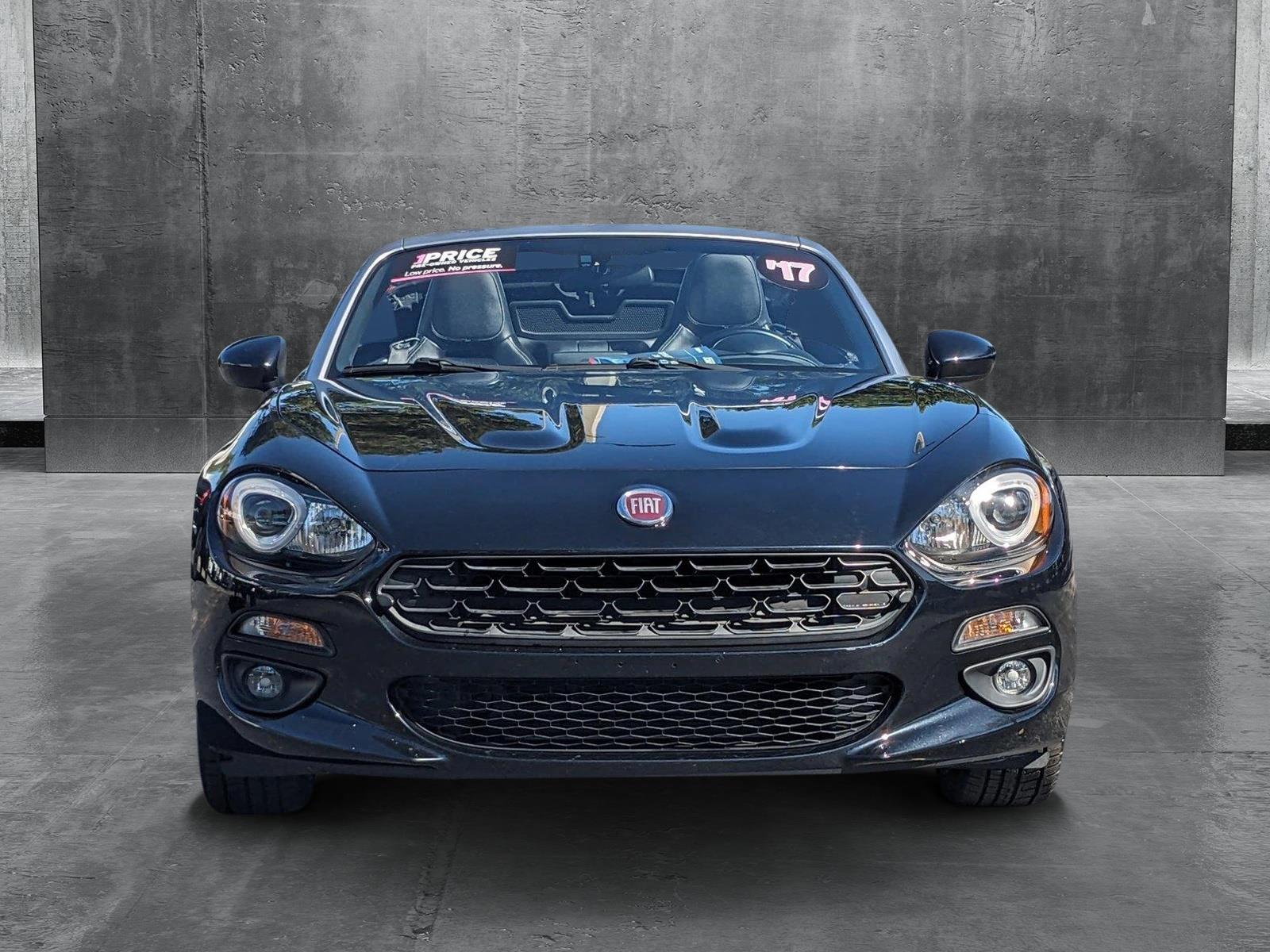 2017 FIAT 124 Spider Vehicle Photo in GREENACRES, FL 33463-3207