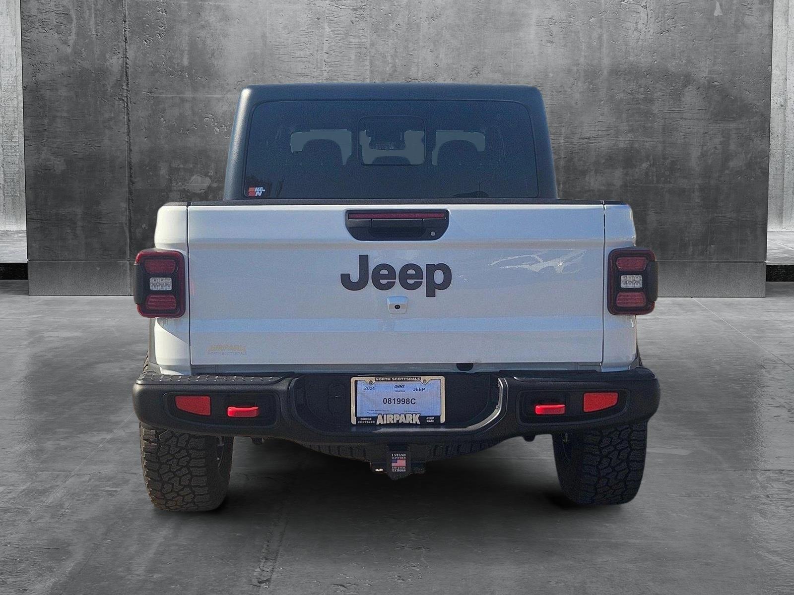 2024 Jeep Gladiator Vehicle Photo in PEORIA, AZ 85382-3715