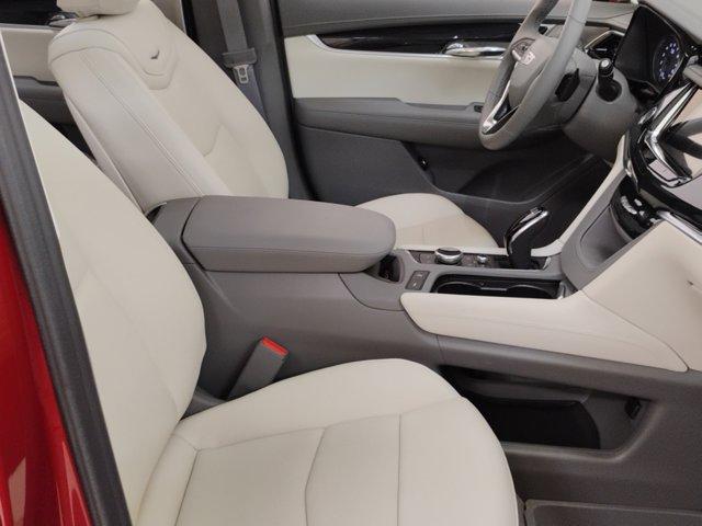 2024 Cadillac XT6 Vehicle Photo in PINEVILLE, NC 28134-8495