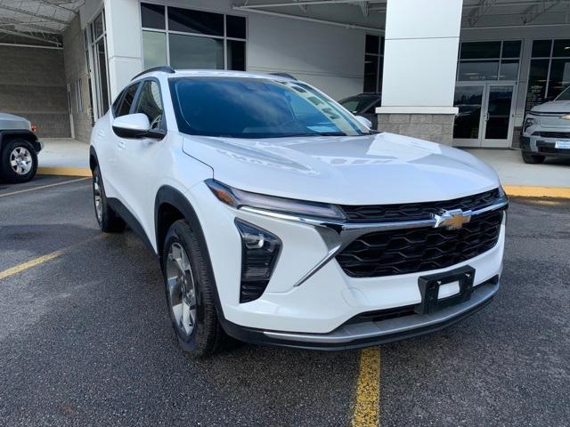 2025 Chevrolet Trax Vehicle Photo in POST FALLS, ID 83854-5365