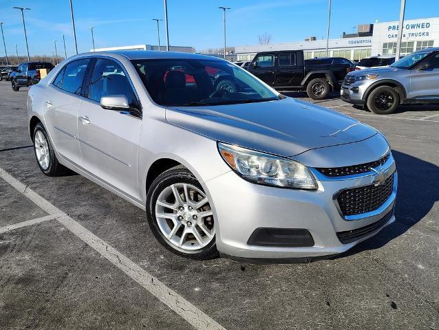 2015 Chevrolet Malibu Vehicle Photo in GREEN BAY, WI 54304-5303