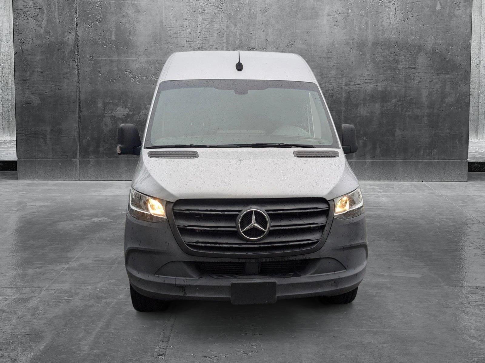 2019 Mercedes-Benz Sprinter Cargo Van Vehicle Photo in Miami, FL 33169