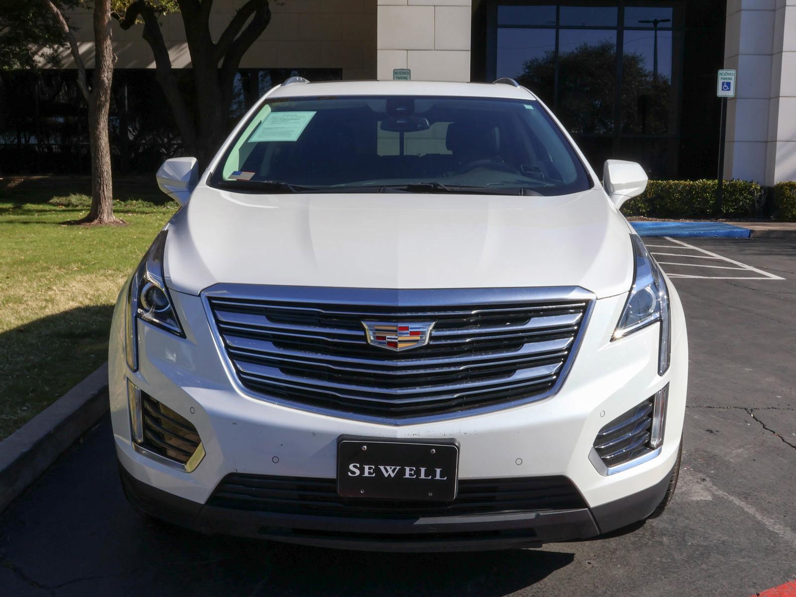 2017 Cadillac XT5 Vehicle Photo in DALLAS, TX 75209-3095