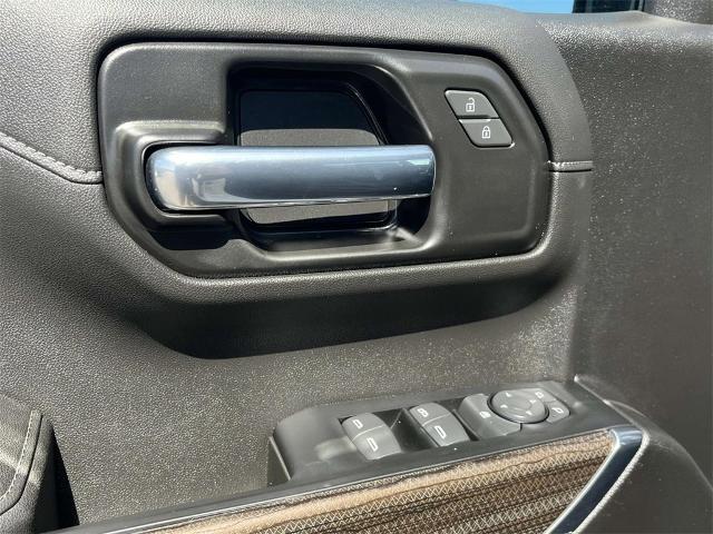 2021 Chevrolet Silverado 1500 Vehicle Photo in ALCOA, TN 37701-3235