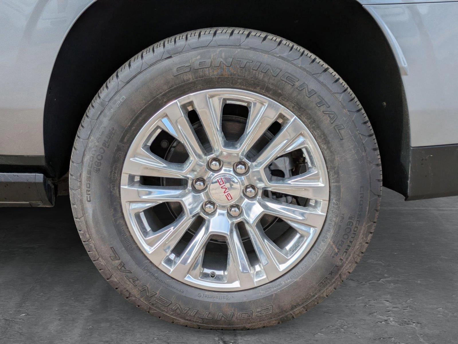 2025 GMC Yukon XL Vehicle Photo in GOLDEN, CO 80401-3850