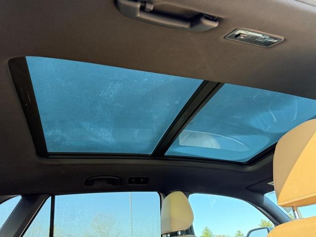 2020 Volkswagen Atlas Cross Sport Vehicle Photo in COLUMBIA, MO 65203-3903