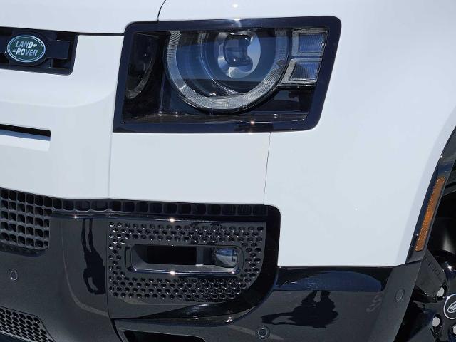 2025 Defender Vehicle Photo in AUSTIN, TX 78717