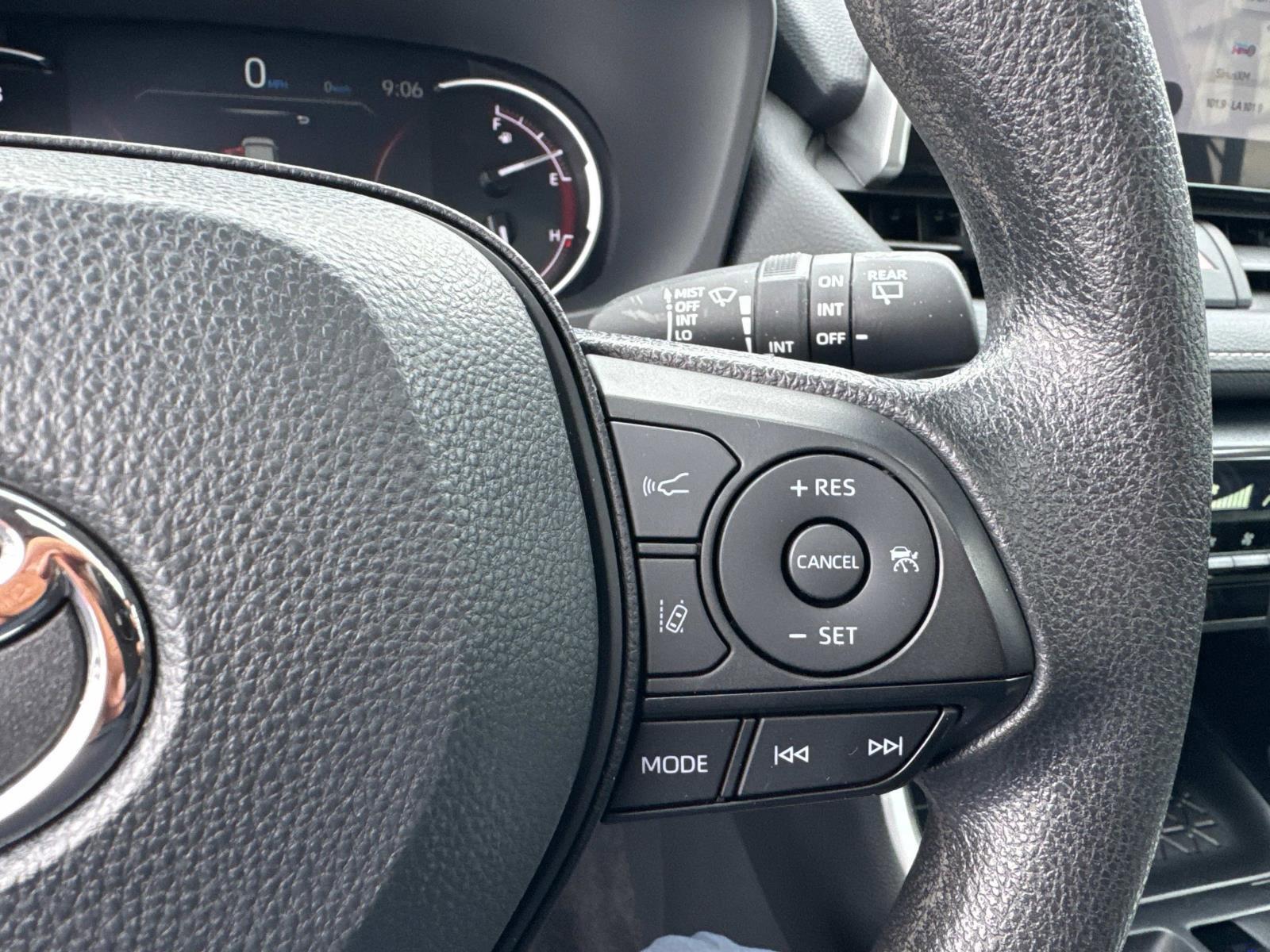 2024 Toyota RAV4 Vehicle Photo in LOS ANGELES, CA 90007-3794