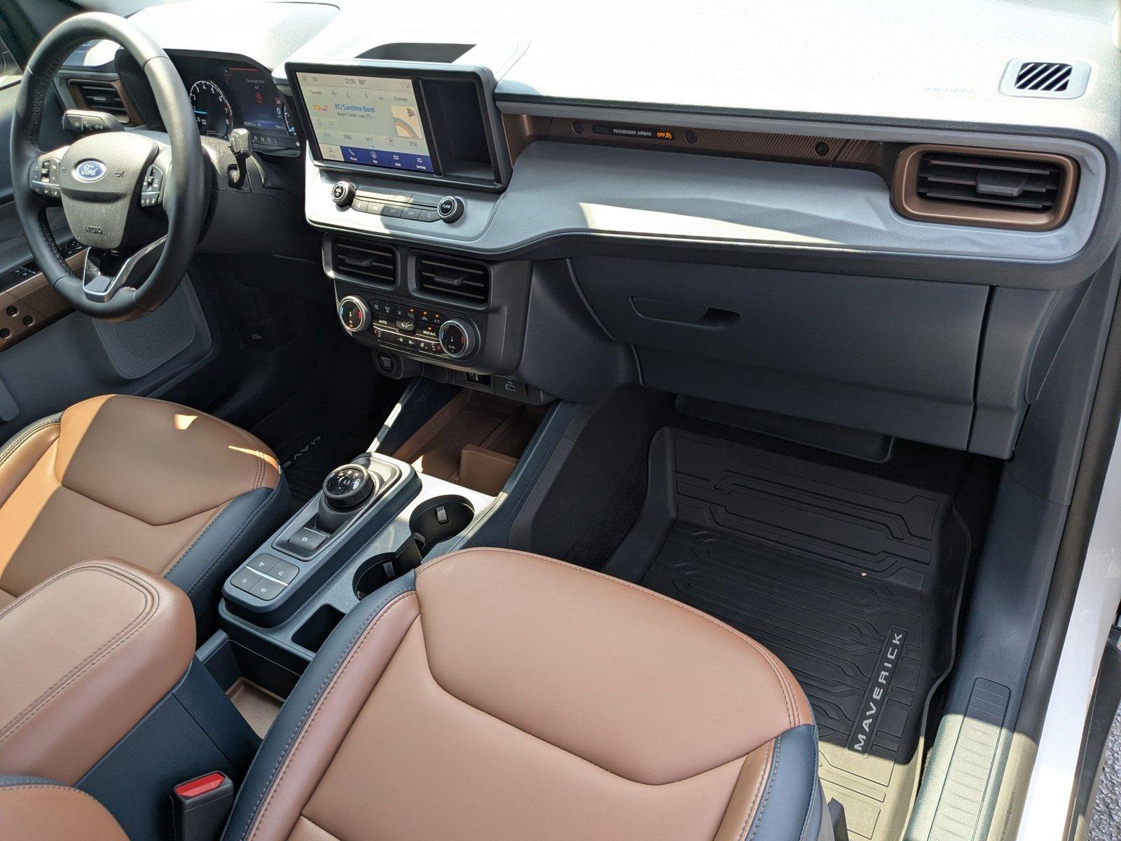 2024 Ford Maverick Vehicle Photo in Panama City, FL 32401