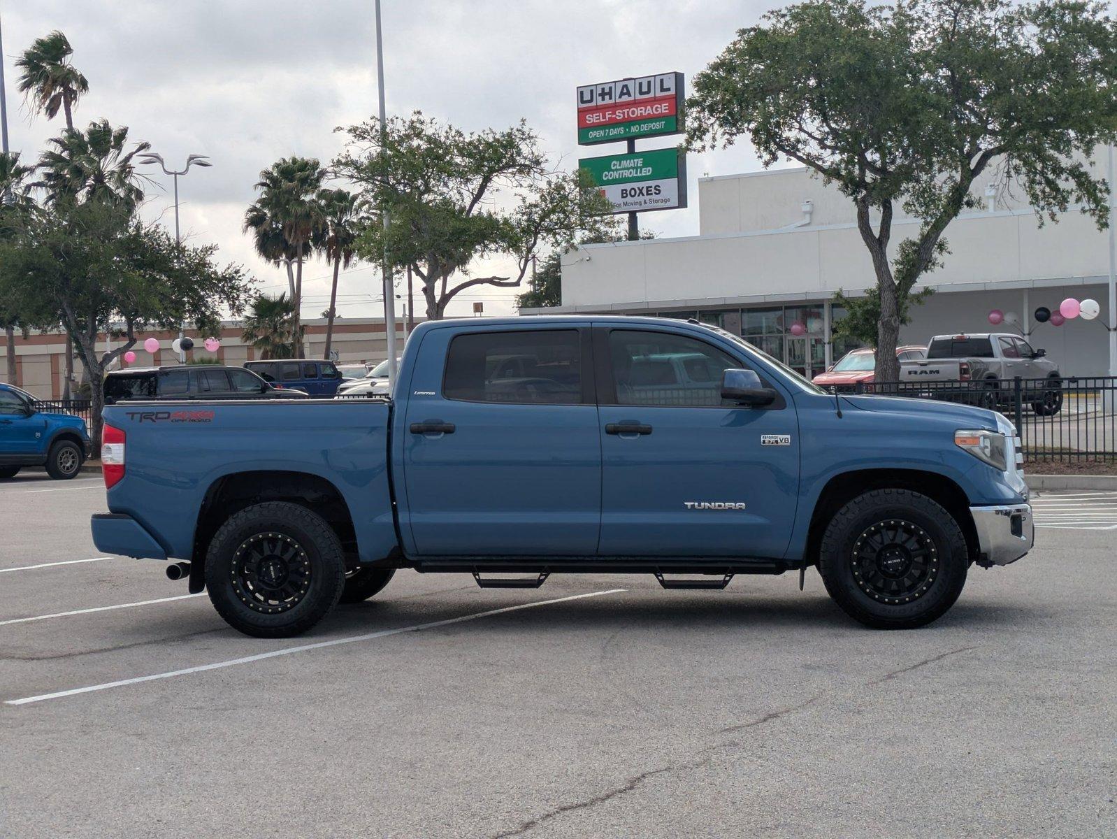 2018 Toyota Tundra 4WD Vehicle Photo in Corpus Christi, TX 78415