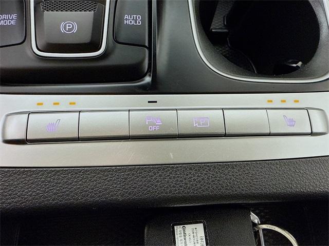 2023 Kia Carnival Vehicle Photo in Everett, WA 98204