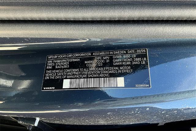 2025 Volvo XC90 Vehicle Photo in Houston, TX 77007