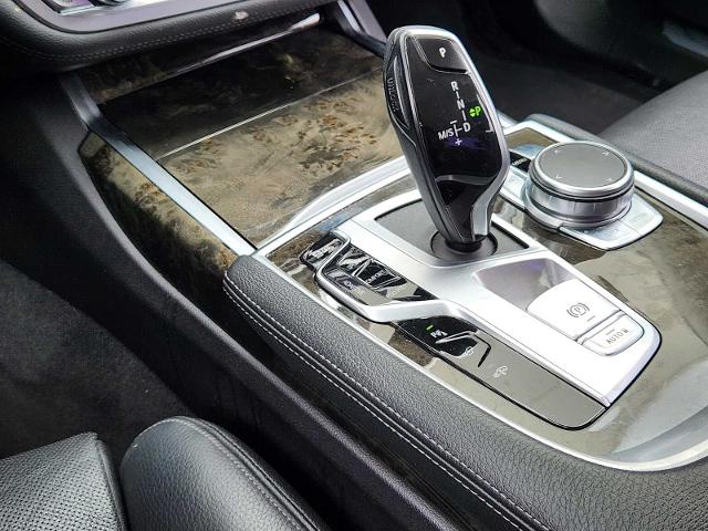 2020 BMW 740i xDrive Vehicle Photo in PLANO, TX 75024