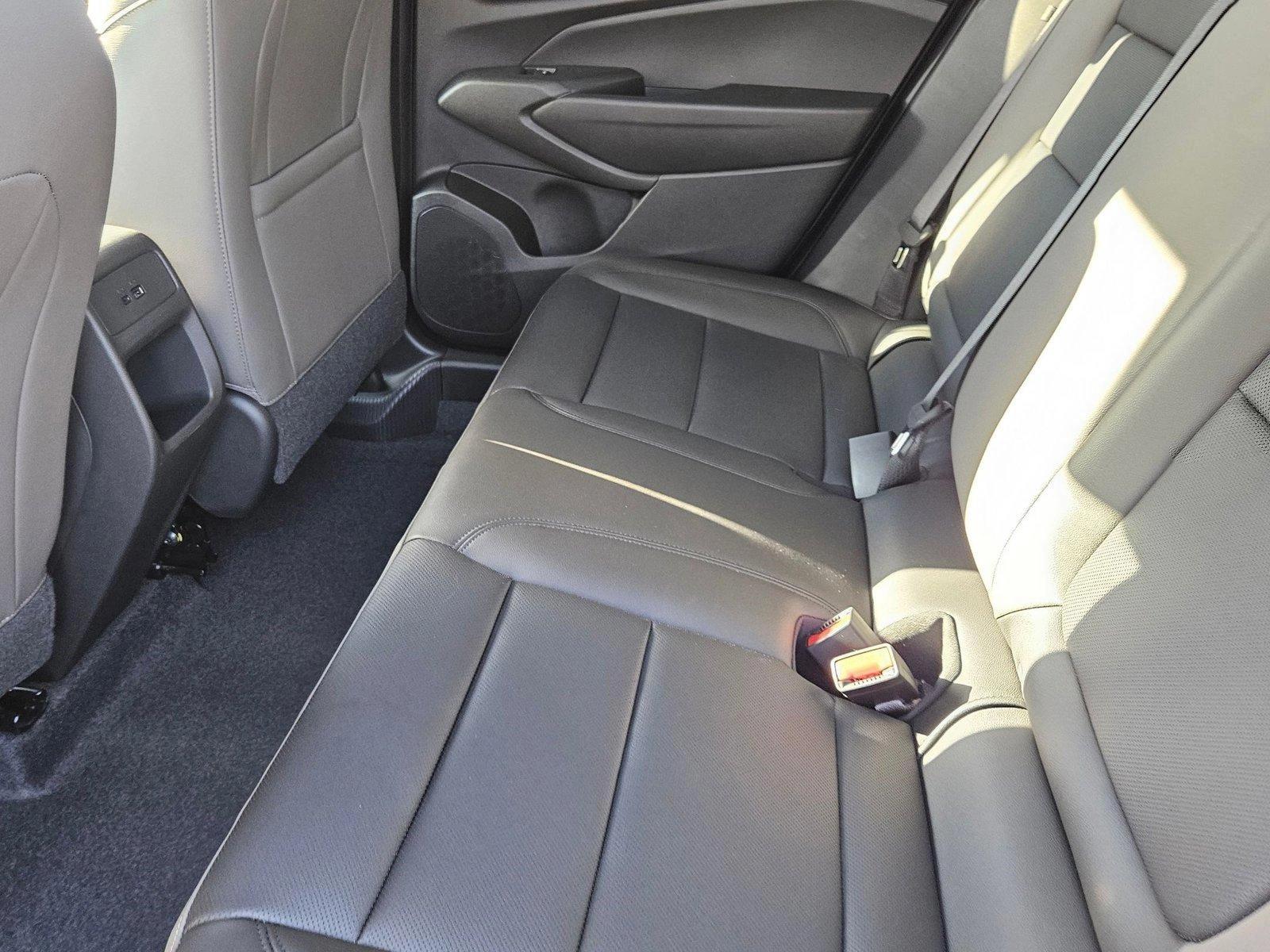 2025 Chevrolet Trax Vehicle Photo in GREENACRES, FL 33463-3207