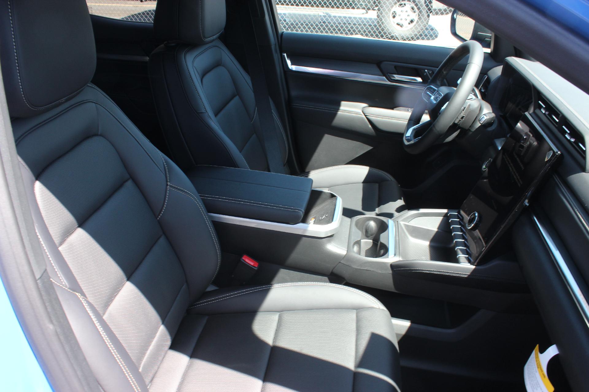 2026 GMC Terrain Vehicle Photo in AURORA, CO 80012-4011