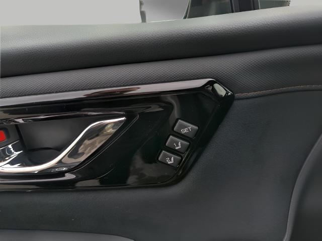 2025 Subaru Forester Vehicle Photo in Green Bay, WI 54304