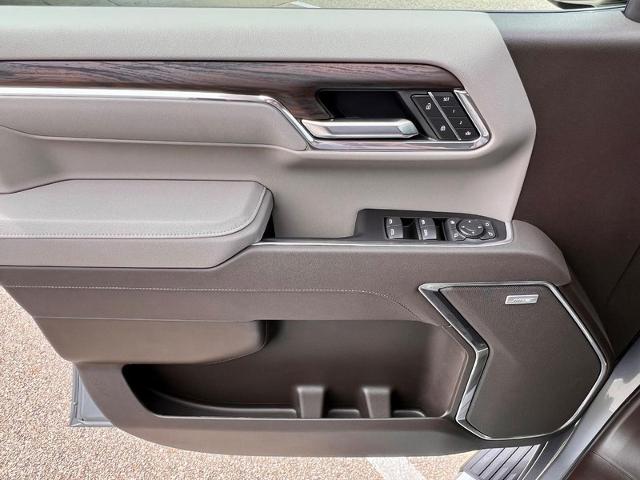 2025 GMC Sierra 1500 Vehicle Photo in EFFINGHAM, IL 62401-2832
