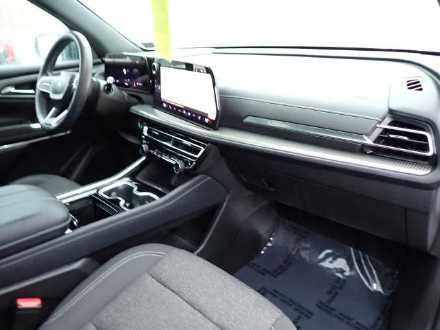 2024 Chevrolet Traverse Vehicle Photo in ZELIENOPLE, PA 16063-2910