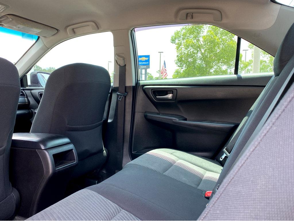 2016 Toyota Camry Vehicle Photo in POOLER, GA 31322-3252