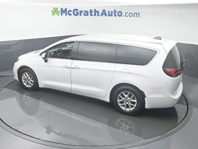 2023 Chrysler Pacifica Vehicle Photo in Cedar Rapids, IA 52402