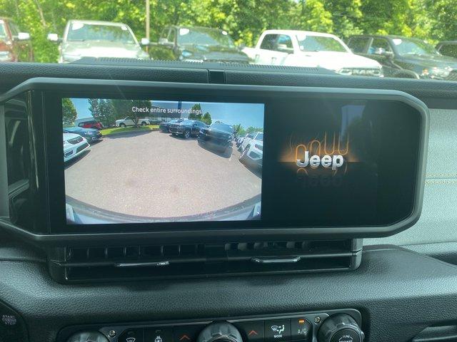 2025 Jeep Wrangler 4xe Vehicle Photo in Doylsetown, PA 18901