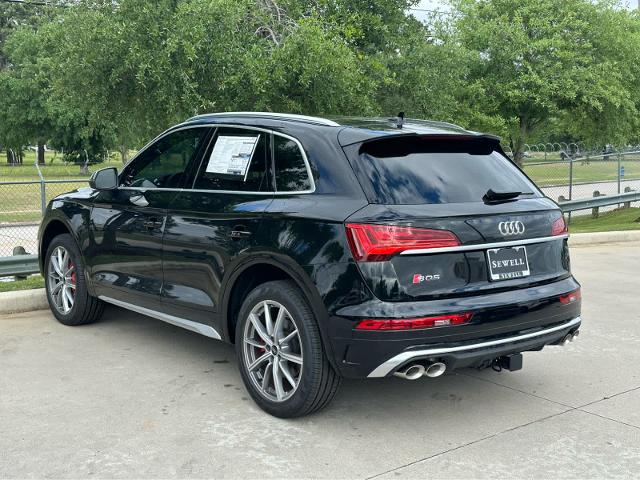 2025 Audi SQ5 Vehicle Photo in HOUSTON, TX 77090