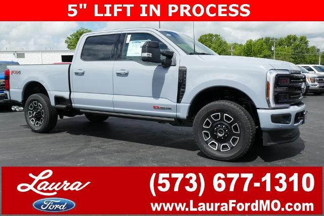 2025 Ford Super Duty F-250 SRW Vehicle Photo in Sullivan, MO 63080