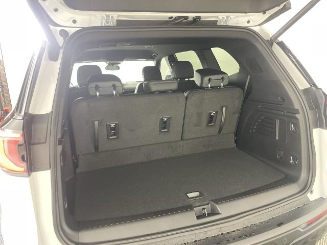 2025 GMC Acadia Vehicle Photo in GILBERT, AZ 85297-0402