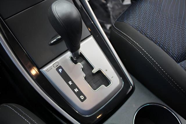 2013 Hyundai ELANTRA Coupe Vehicle Photo in Green Bay, WI 54304