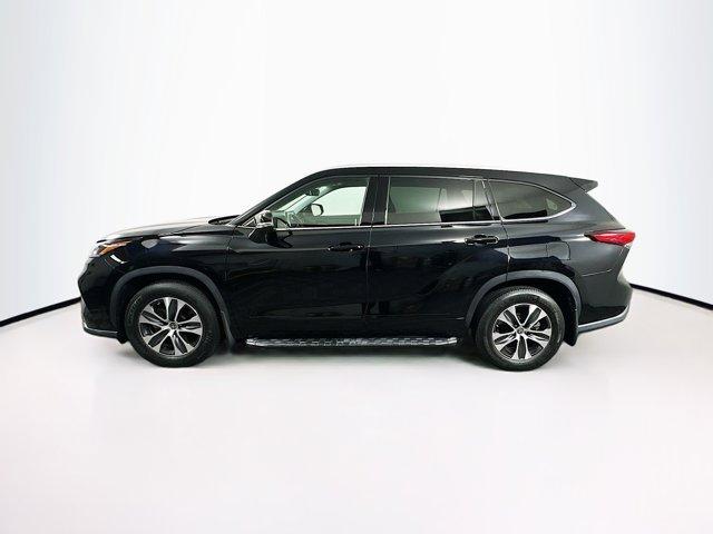 2022 Toyota Highlander Vehicle Photo in Flemington, NJ 08822