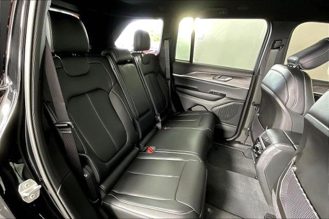 2024 Jeep Grand Cherokee Vehicle Photo in Tulsa, OK 74129