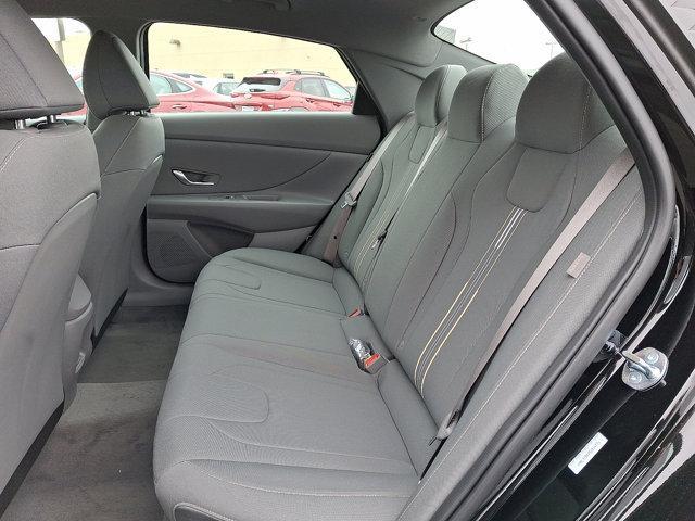2025 Hyundai ELANTRA Vehicle Photo in Philadelphia, PA 19116
