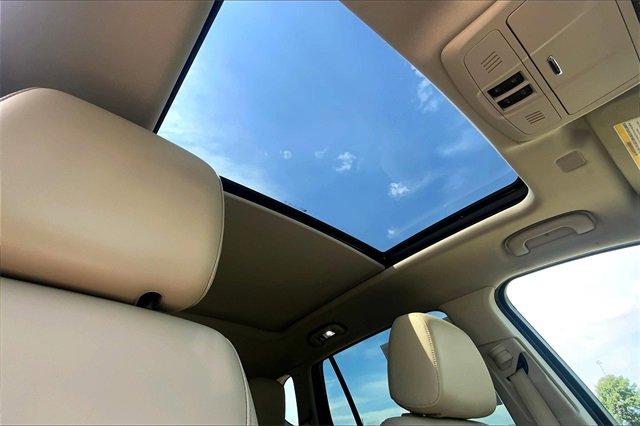 2020 Buick Envision Vehicle Photo in TOPEKA, KS 66609-0000