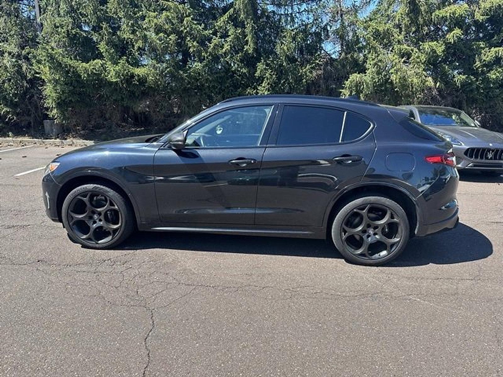2023 Alfa Romeo Stelvio Vehicle Photo in Willow Grove, PA 19090