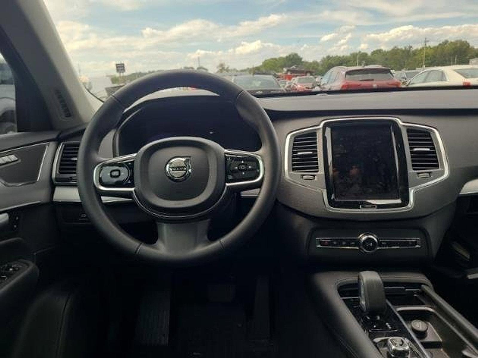 2024 Volvo XC90 Vehicle Photo in Trevose, PA 19053
