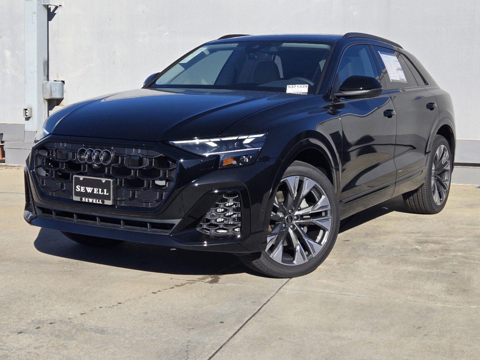 2025 Audi Q8 Vehicle Photo in SUGAR LAND, TX 77478