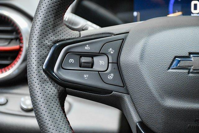 2025 Chevrolet Trax Vehicle Photo in EVERETT, WA 98203-5662