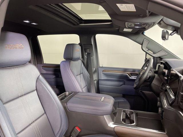 2025 Chevrolet Silverado 3500 HD Vehicle Photo in PHOENIX, AZ 85014-3381