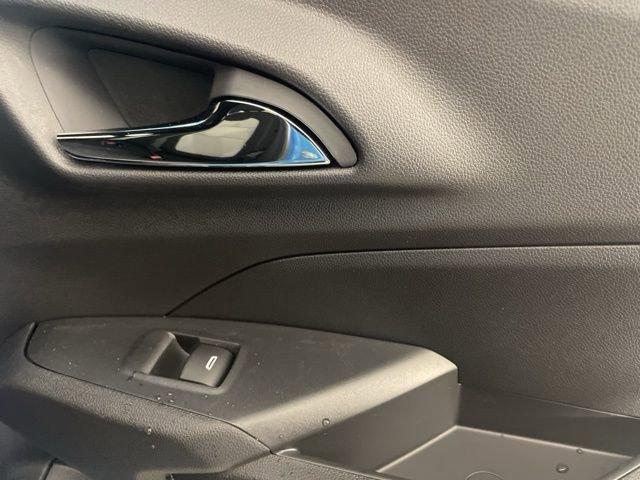 2025 Chevrolet Trax Vehicle Photo in PHOENIX, AZ 85014-3381