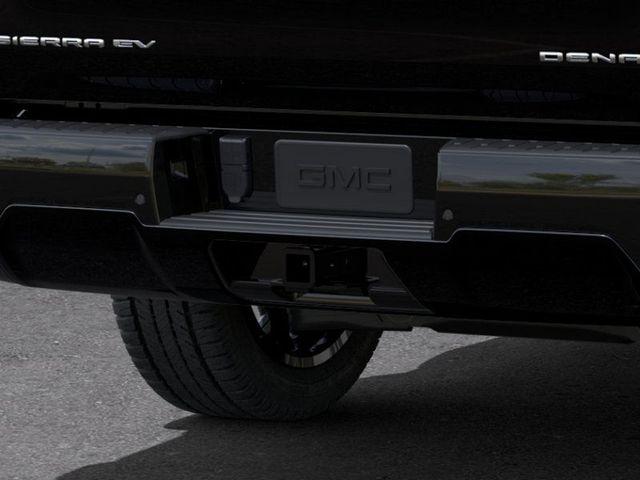 2025 GMC Sierra EV Vehicle Photo in DANBURY, CT 06810-5034