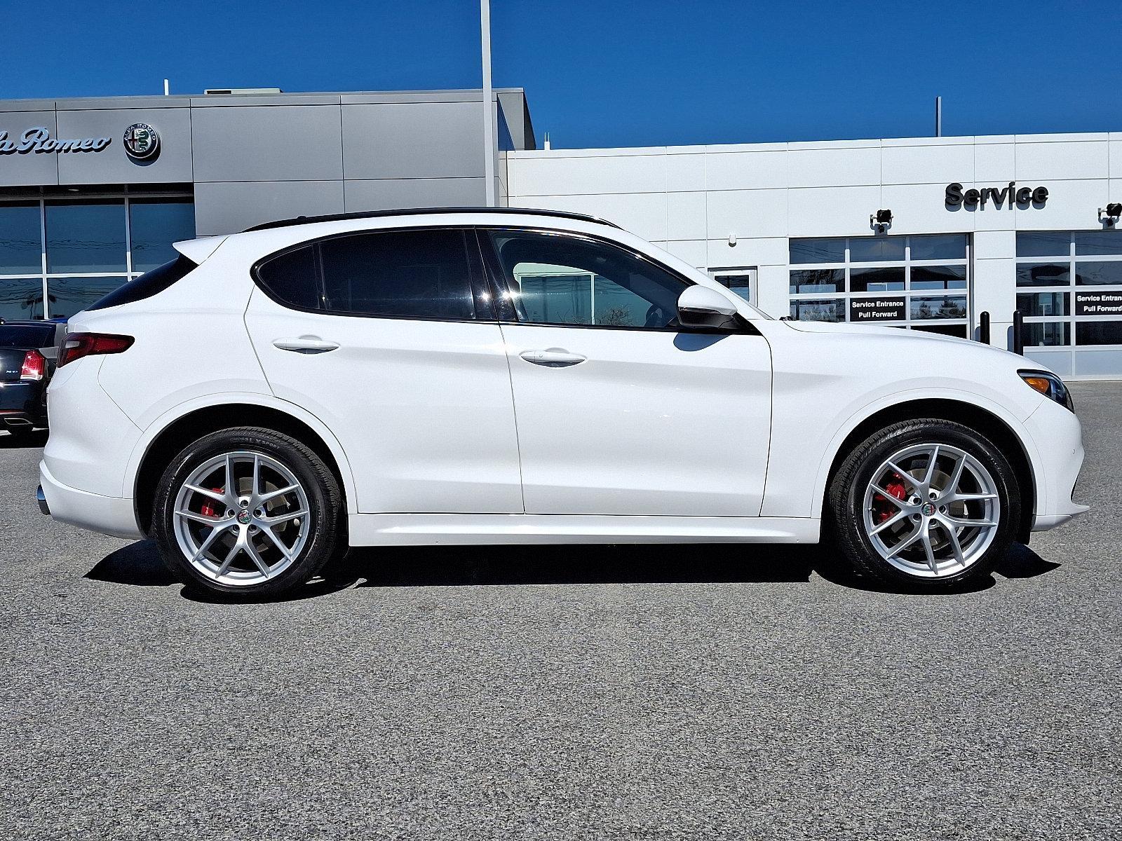 2020 Alfa Romeo Stelvio Vehicle Photo in Mechanicsburg, PA 17050