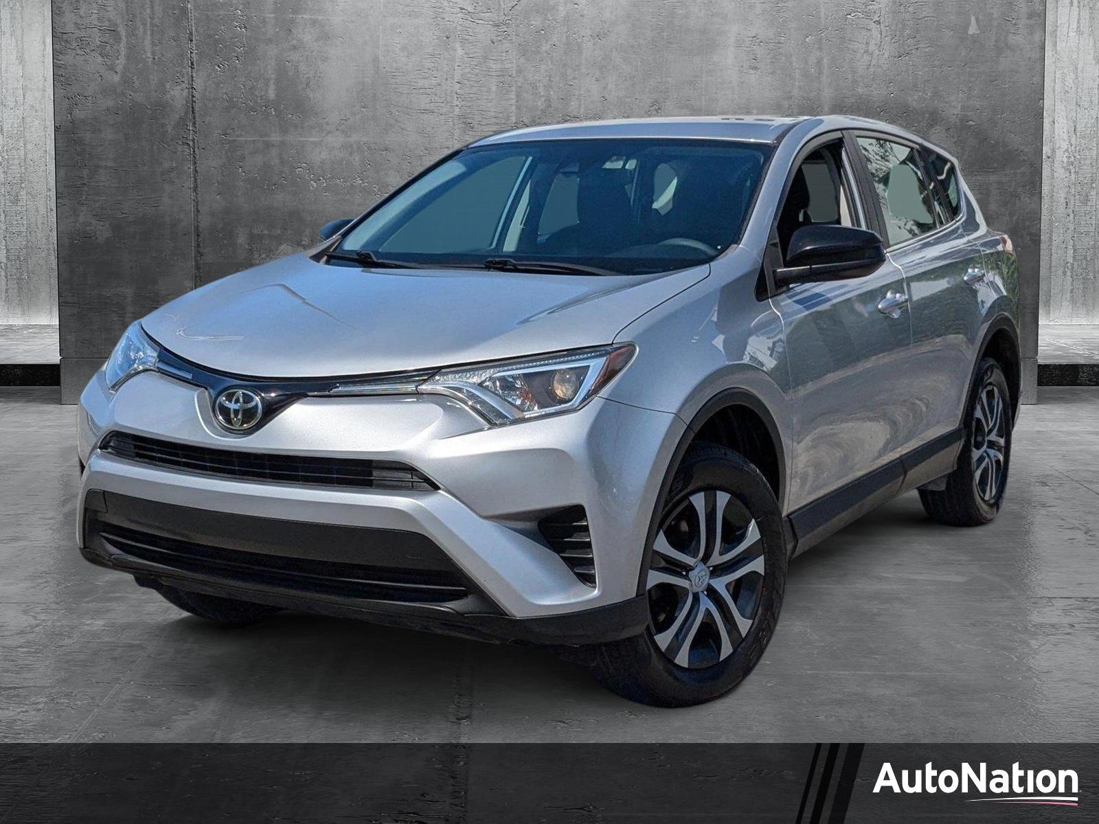 2018 Toyota RAV4 Vehicle Photo in Miami, FL 33015