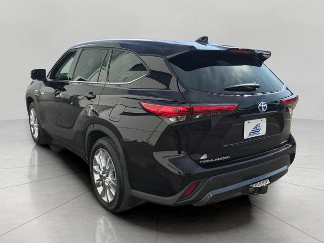 2021 Toyota Highlander Vehicle Photo in GREEN BAY, WI 54303-3330