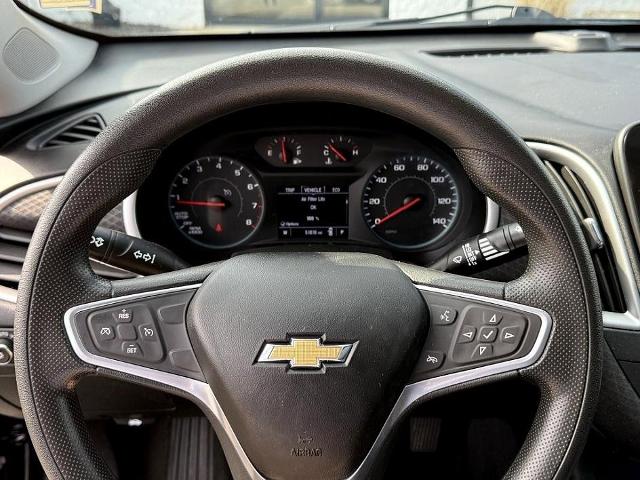 2022 Chevrolet Malibu Vehicle Photo in CHICOPEE, MA 01020-5001