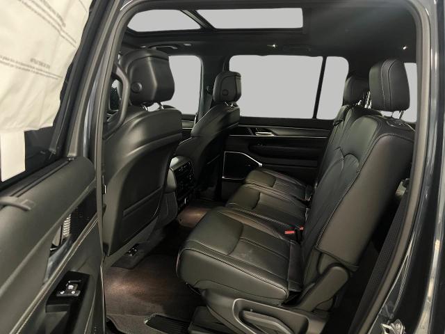 2025 Jeep Wagoneer Vehicle Photo in Oshkosh, WI 54901