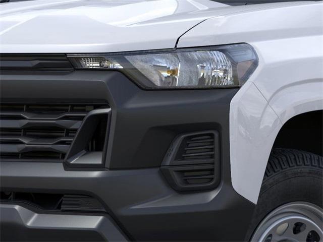 2025 Chevrolet Colorado Vehicle Photo in ENGLEWOOD, CO 80113-6708