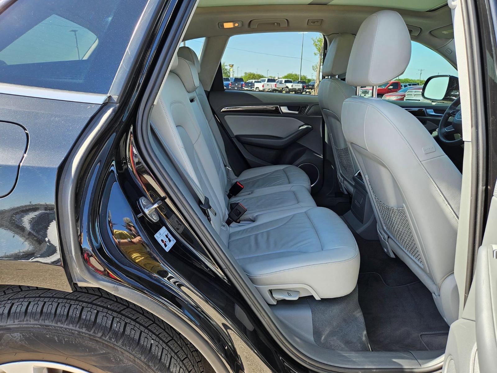2015 Audi Q5 Vehicle Photo in Seguin, TX 78155