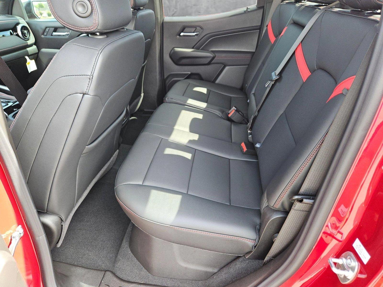 2025 Chevrolet Colorado Vehicle Photo in MESA, AZ 85206-4395