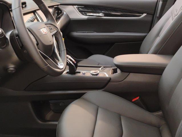 2024 Cadillac XT6 Vehicle Photo in PINEVILLE, NC 28134-8495